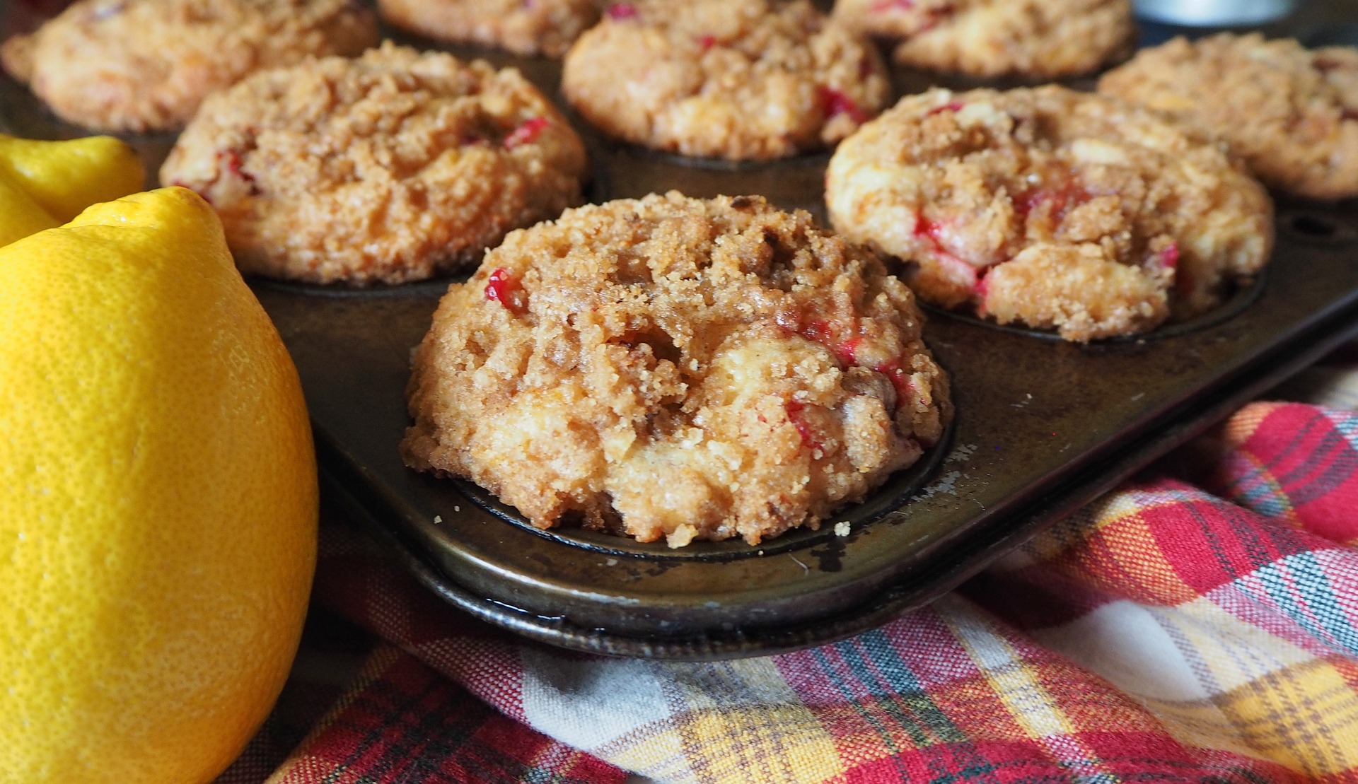 Lemon cranberry muffins